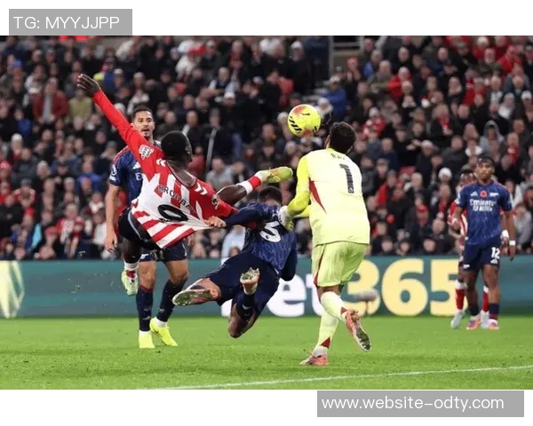 扛住12月挑战连续失球的枪手面临双中卫缺阵与周周双赛考验