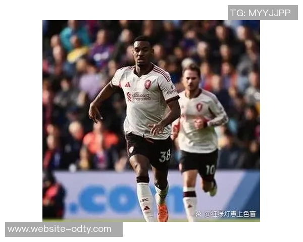 基耶萨期望留队利物浦但国家队前景受出场时间影响