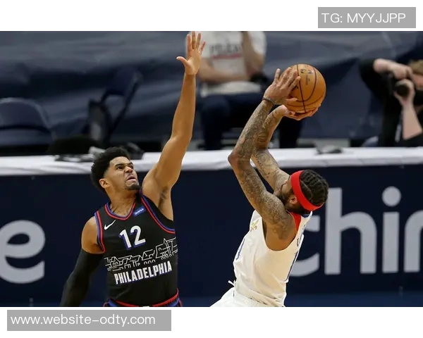 恩昆库重返米兰合练奇克继续进行单独训练